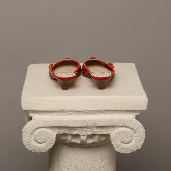 Extremely Rare Chloe Mules - Picture 5 of 8